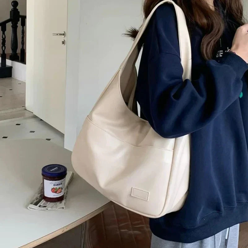 Stilvolle Damen-Schultertasche mit großem Fassungsvermögen aus PU-Leder 4