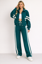 Stylisches zweiteiliges Trainingsset für Damen – Eleganz und Komfort für Alltag und Freizeit 2