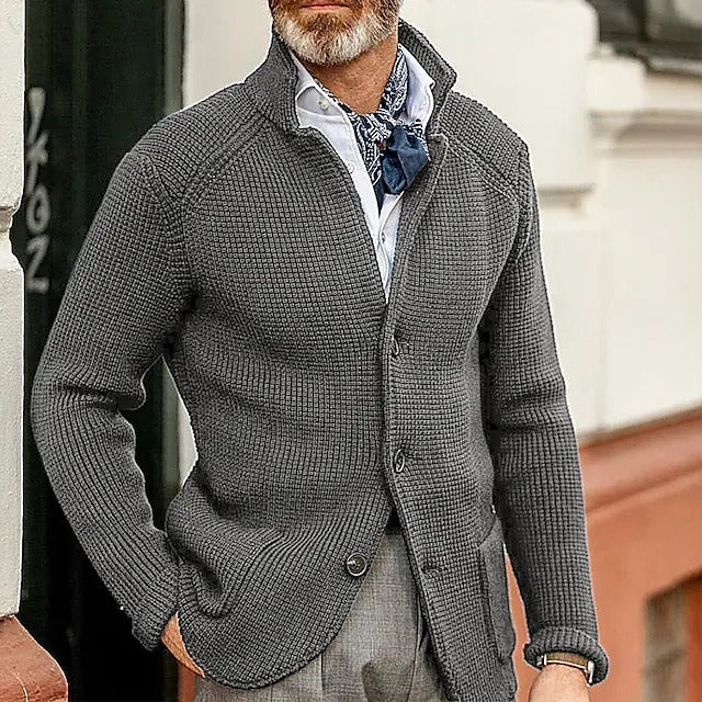 Mason | Stylisher Herrenpullover mit Knopfmuster