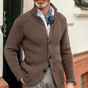 Mason | Stylisher Herrenpullover mit Knopfmuster