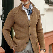 Mason | Stylisher Herrenpullover mit Knopfmuster