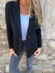 Elicia | Elegant damjacka i medellång längd