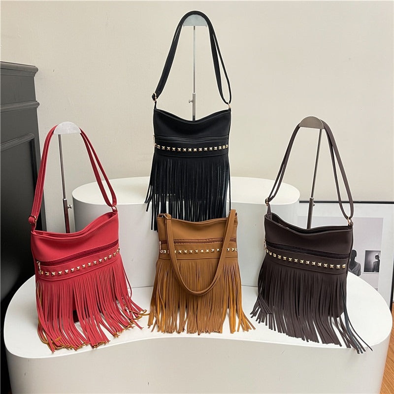 Vintage-Schultertasche mit Fransen für Damen im Retro-Boho-Stil