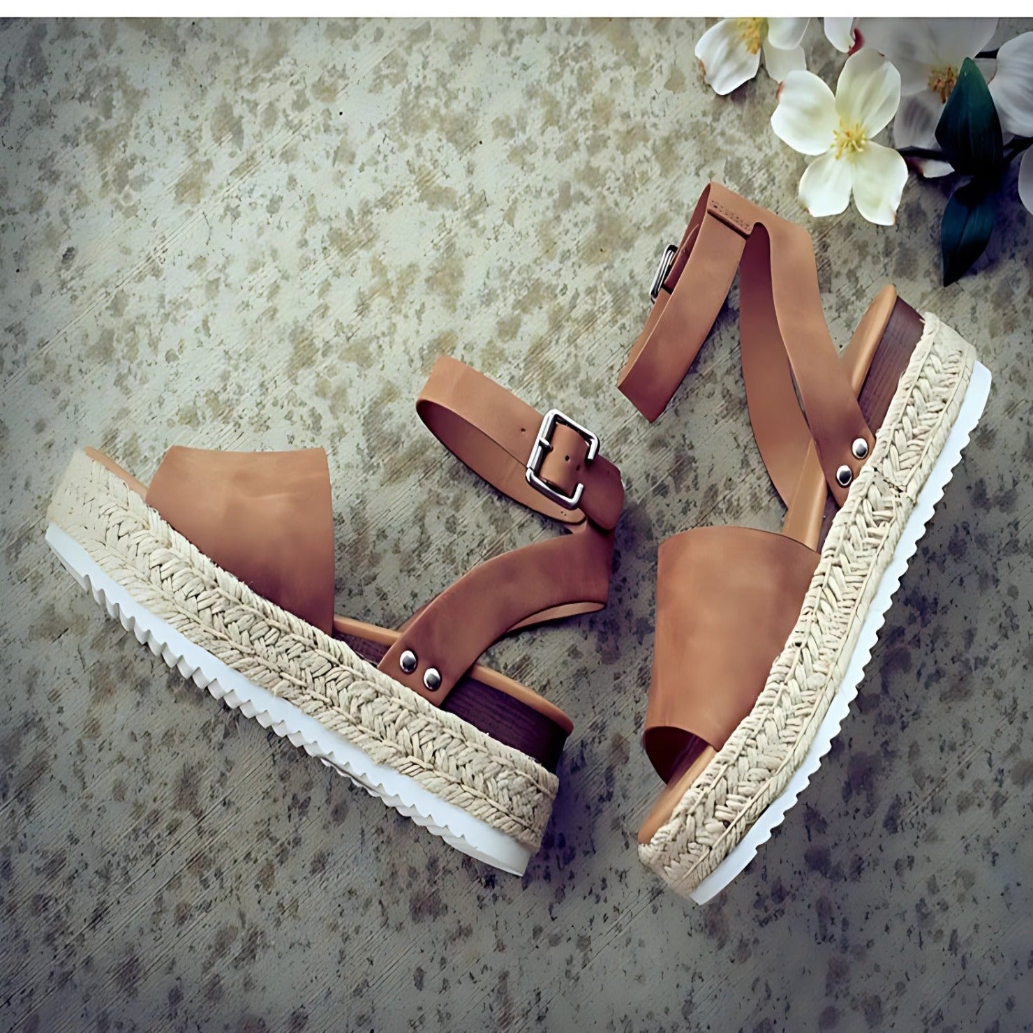 ANNA | Eleganta sandaler med klack