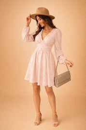 ANNA | Herrliches Satin-Kleid mit Puffärmeln